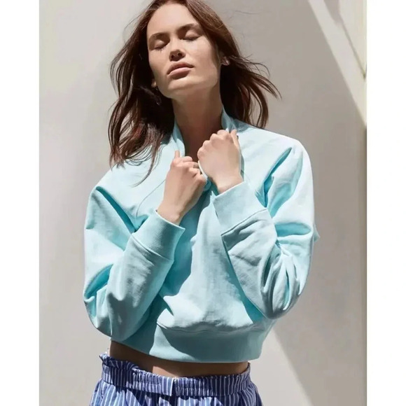 Thakoon women’s NWT’s mint green short sweatshirt. Size small - Picture 3 of 8